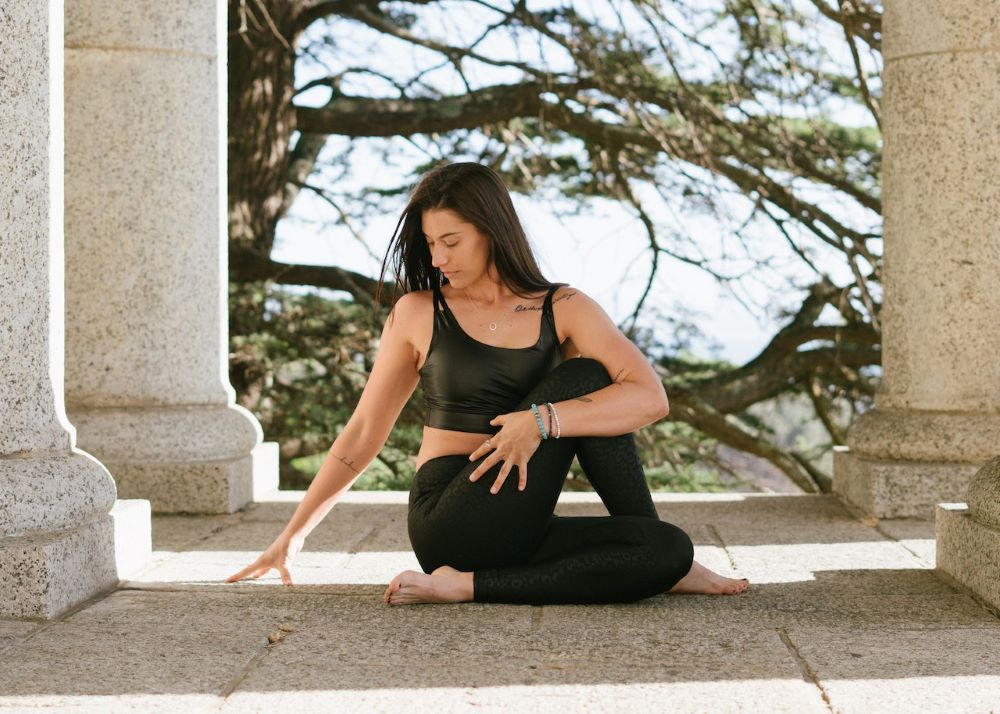 Meditation Reduces feelings of loneliness